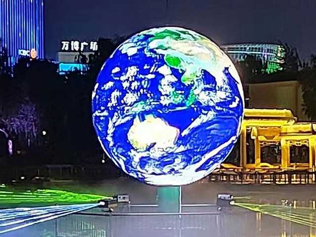 6 m Outdoor LED Sphere — P2.5 to P5